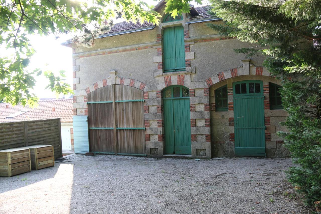 Le Château des Tourelles en Vendée La Gaubretiere Exterior foto