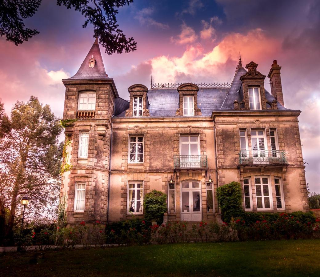 Le Château des Tourelles en Vendée La Gaubretiere Exterior foto