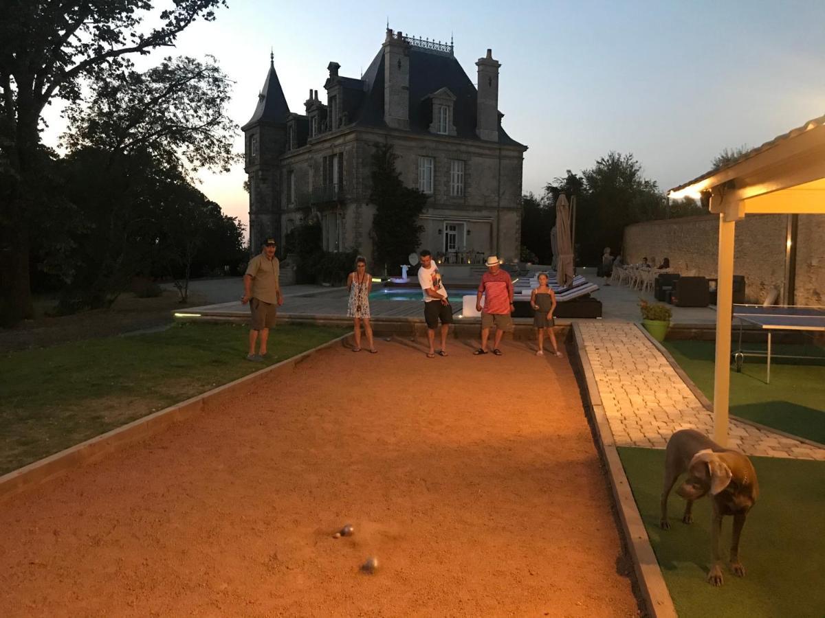 Le Château des Tourelles en Vendée La Gaubretiere Exterior foto